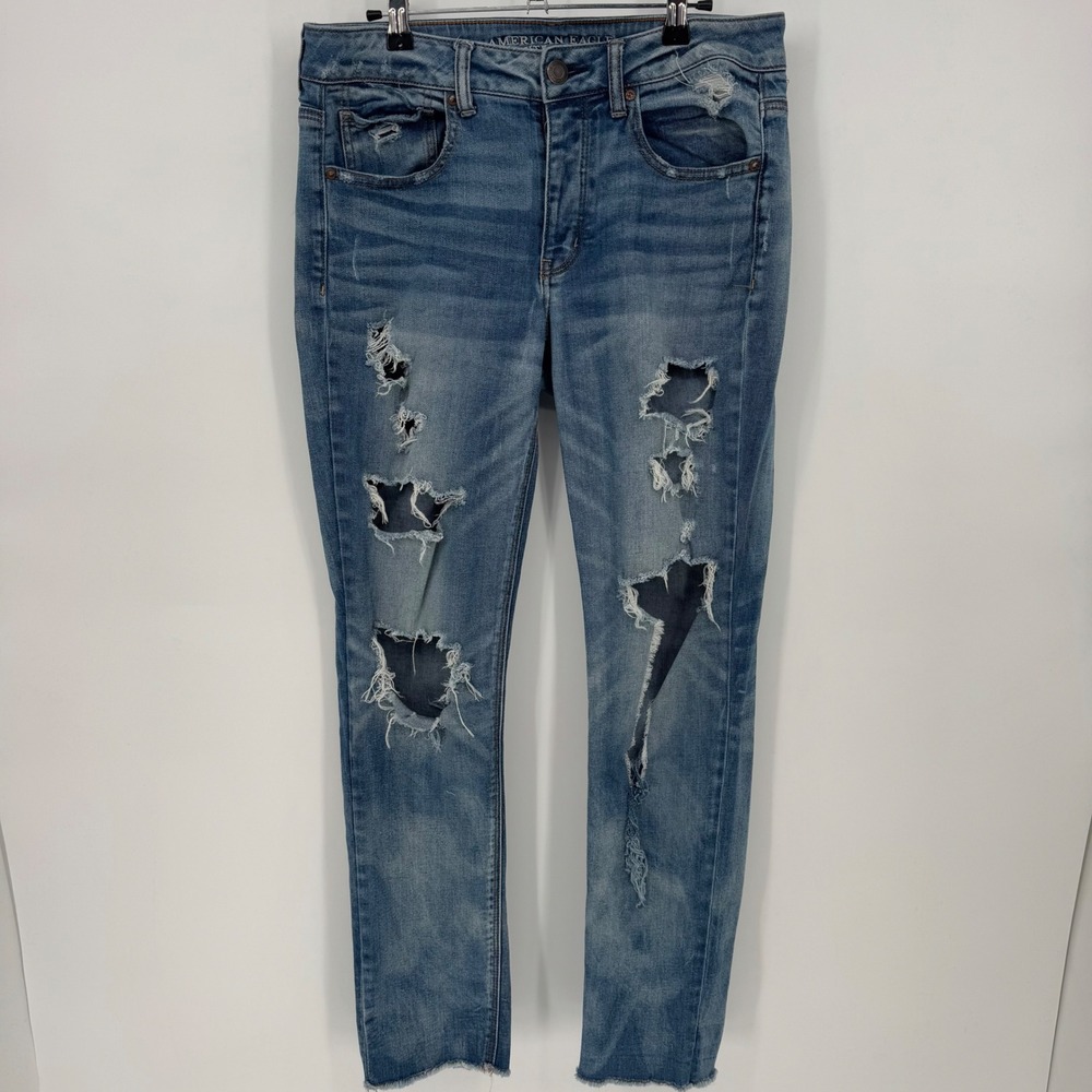 American Eagle Outfitters Tomgirl Jeans Womens 8 Long Distressed Ripped
